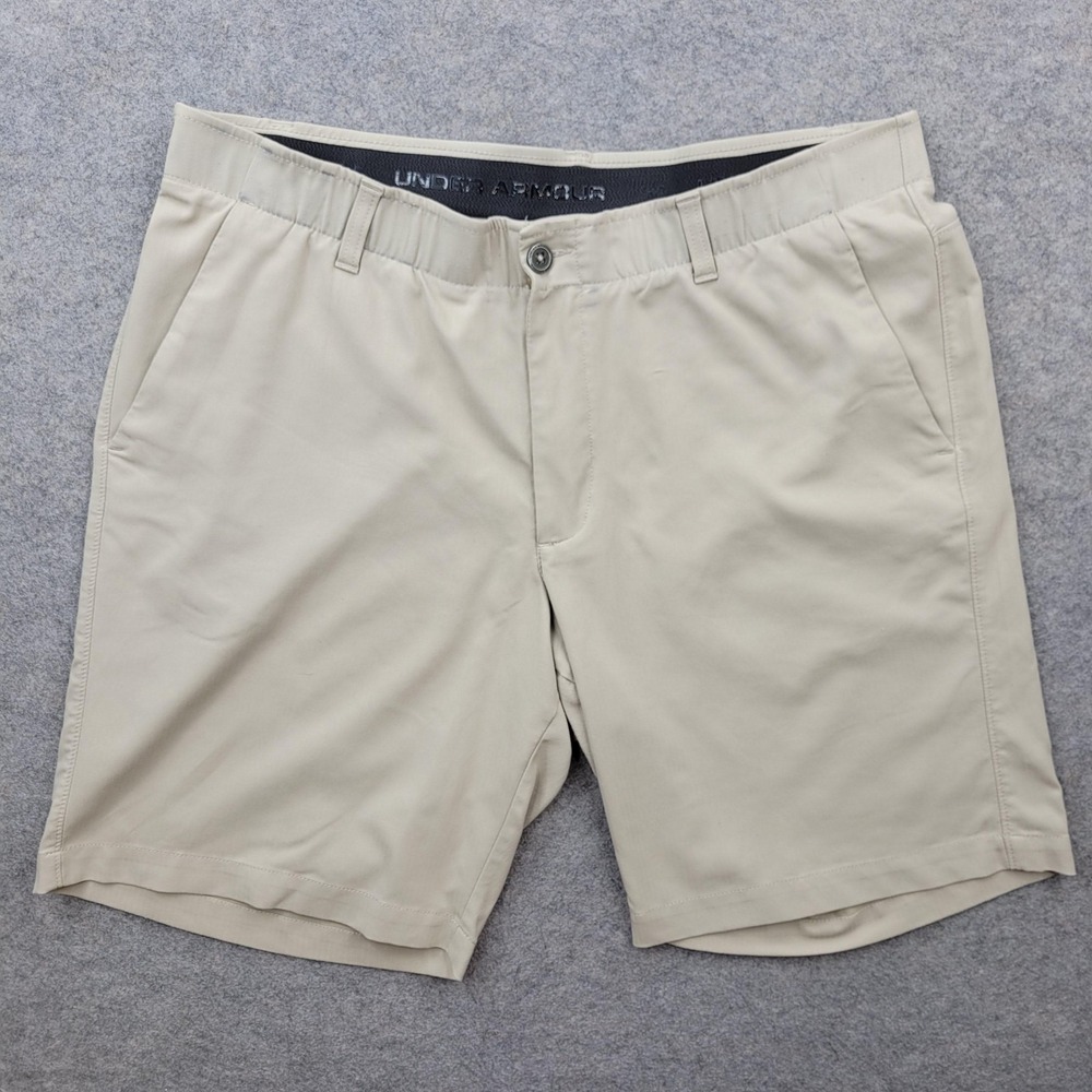 Under Armour Shorts Mens 38 Beige Golf HeatGear Chino Stretch 10 Inseam Casual